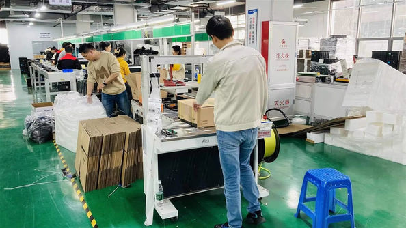 Shenzhen ShengShi TianHe Electronic Technology Co., Ltd. lini produksi pabrikan